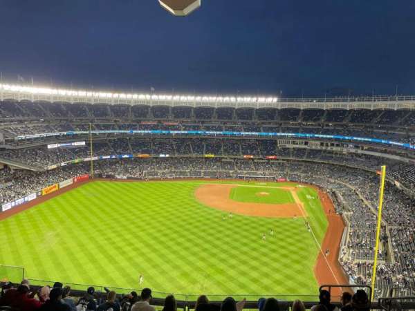 Yankee Stadium, section: 434B, row: 10, seat: 10