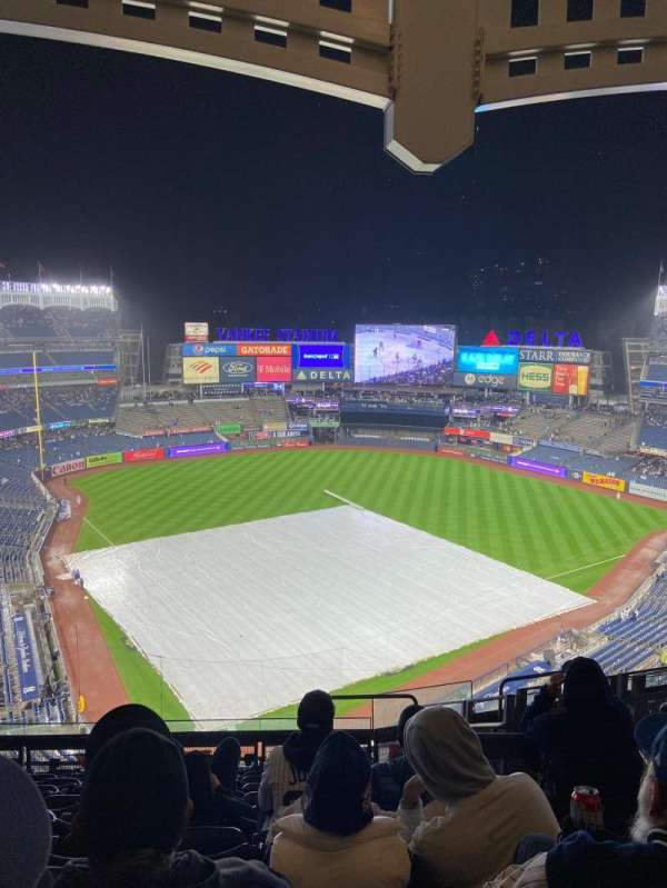 Yankee Stadium, section: 420a, row: 11, seat: 3