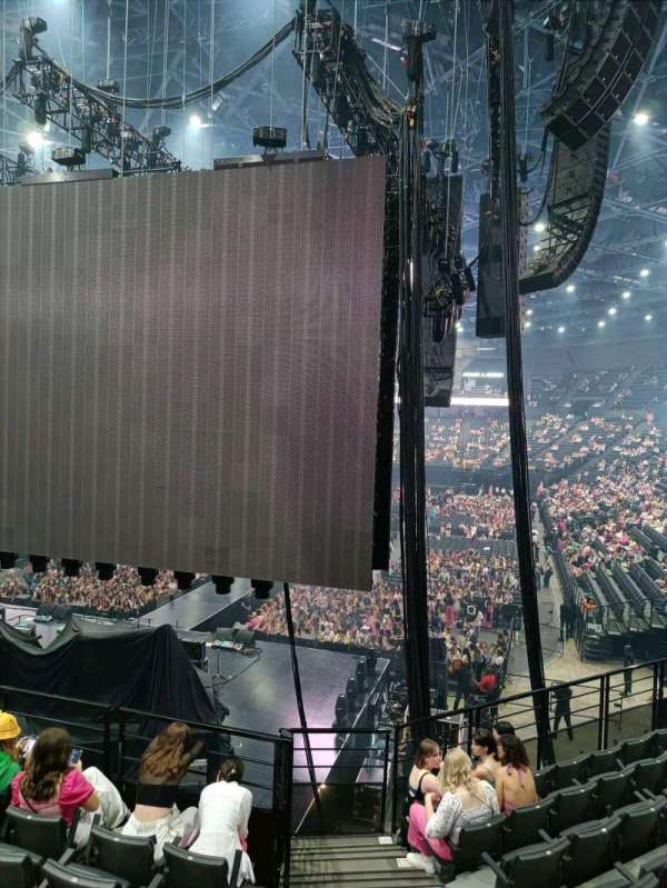 Accor Arena, section: Gradin K, row: 3, seat: 22