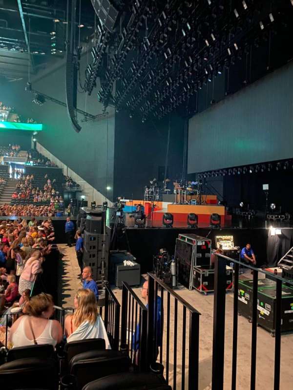 Royal Arena, section: 102, row: 12, seat: 6