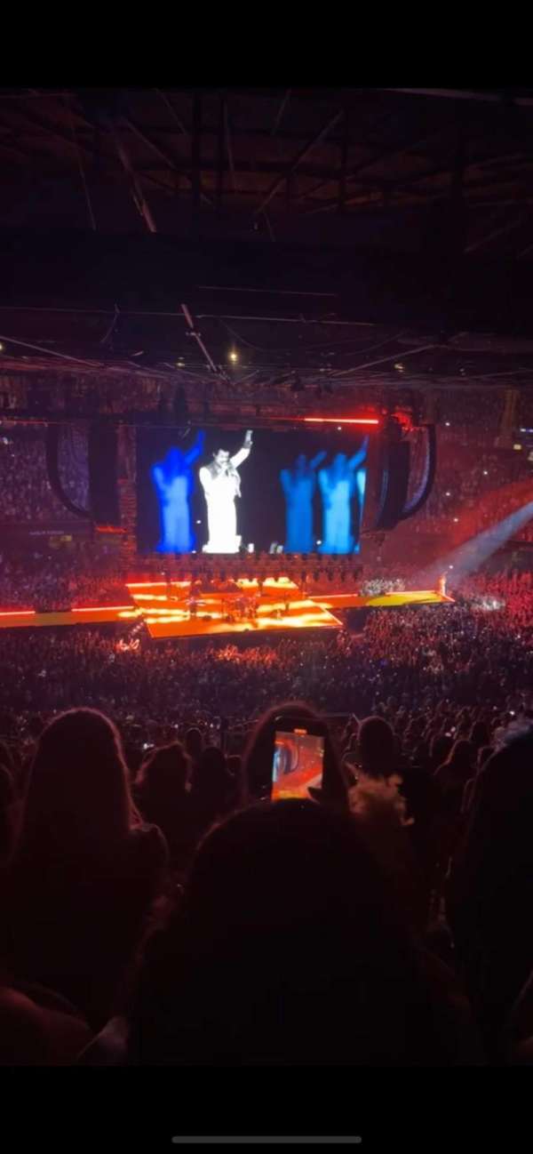 Kia Forum, section: 226, row: 16, seat: 13