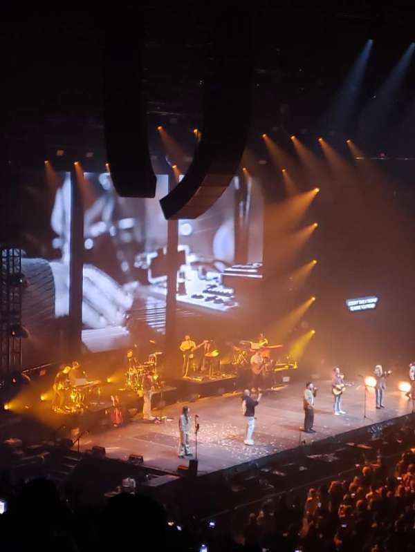 Desert Diamond Arena, section: 101, row: W, seat: 9