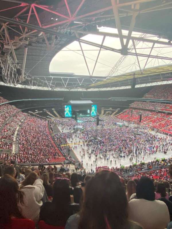 Wembley Stadium, section: 518, row: 20, seat: 124