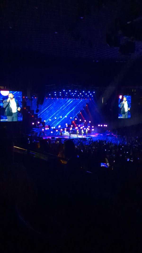 Oakland Arena, section: 112, row: 21, seat: 2