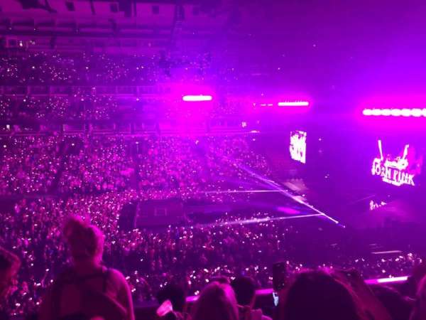 United Center, section: 234, row: 5, seat: 12
