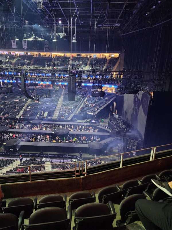 T-Mobile Arena, section: 226, row: D, seat: 6