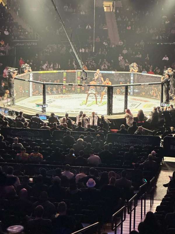 Madison Square Garden, section: 102, row: 15, seat: 2