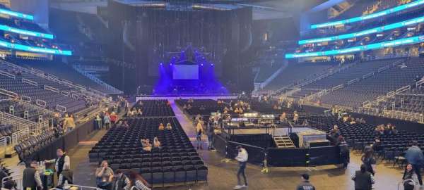 Climate Pledge Arena, section: 21, row: M, seat: 14