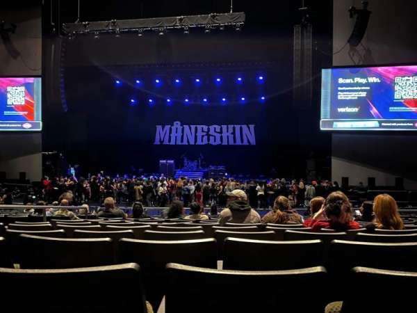 Arizona Financial Theatre, section: 3, row: 31, seat: 12