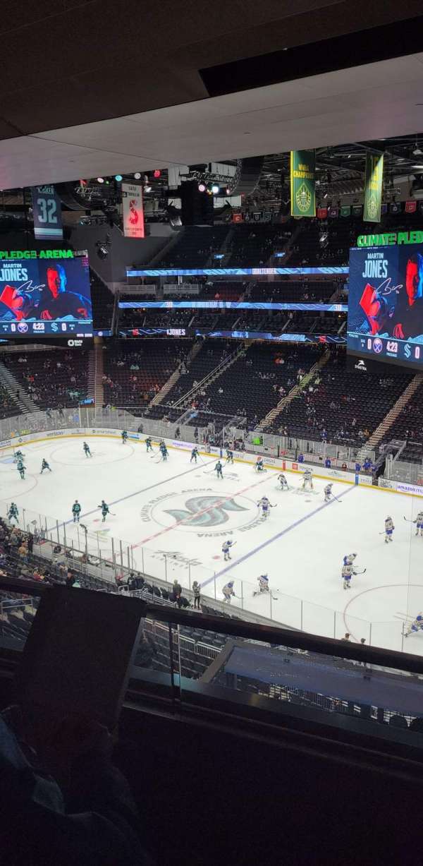 Climate Pledge Arena, section: 211, row: B, seat: 16
