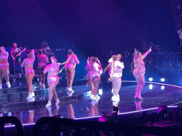 Kia Forum, section: 125, row: 1, seat: 1-3
