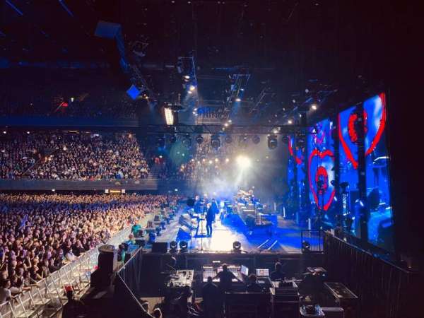 Ziggo Dome, section: 102, row: 2, seat: 23