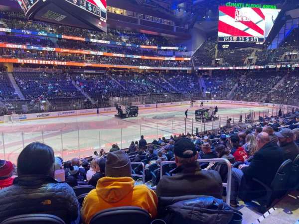 Climate Pledge Arena, section: 04, row: S, seat: 3