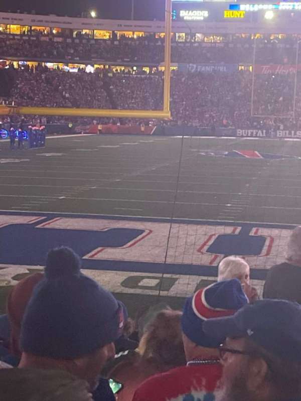 Highmark Stadium, section: 122, row: 10, seat: 4
