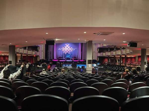 The Met Philadelphia, section: Orchestra 7, row: Q, seat: 5
