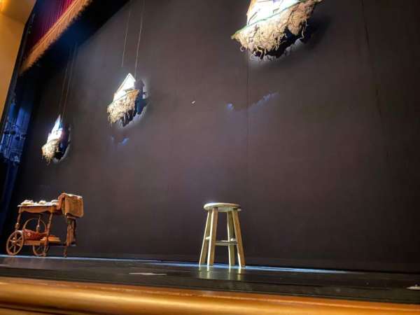 St. James Theatre, section: Orchestra R, row: B, seat: 6