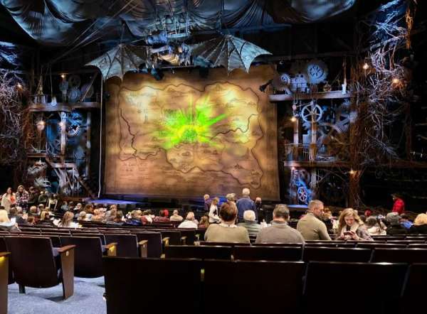 Gershwin Theatre, section: Orchestra R, row: Q, seat: 6
