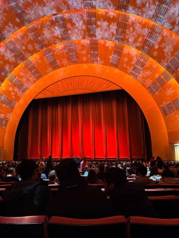 Radio City Music Hall, section: Orchestra 3, row: C, seat: 303