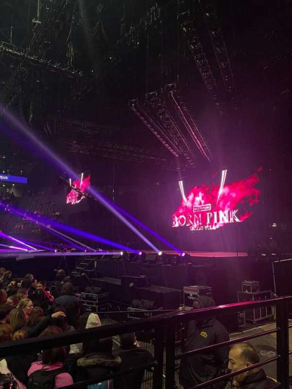 Accor Arena, section: Gradin G, row: 27, seat: 3
