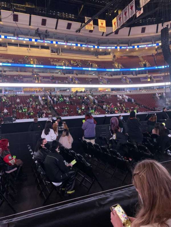 United Center, section: 101, row: 2, seat: 13