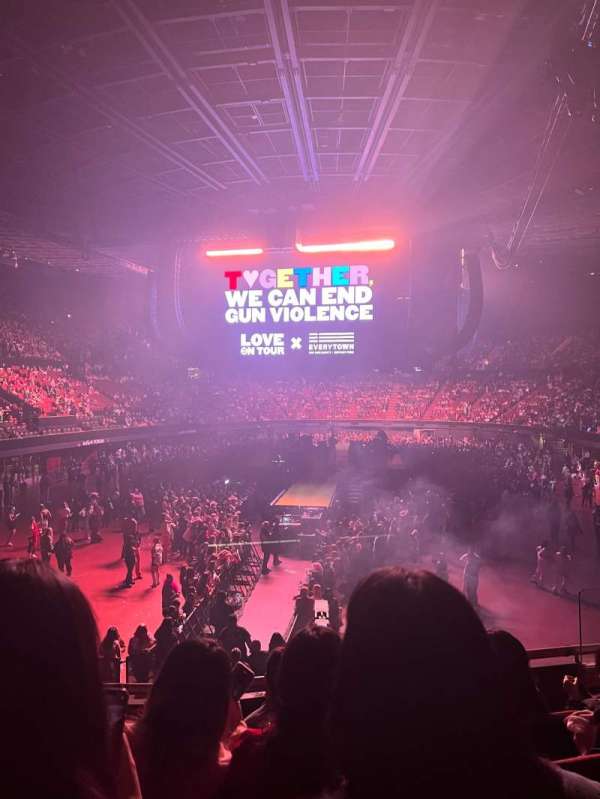 Kia Forum, section: 120, row: 9, seat: 6