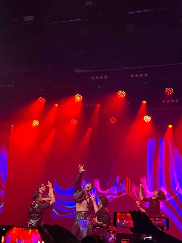 indigo at the O2, section: Standing
