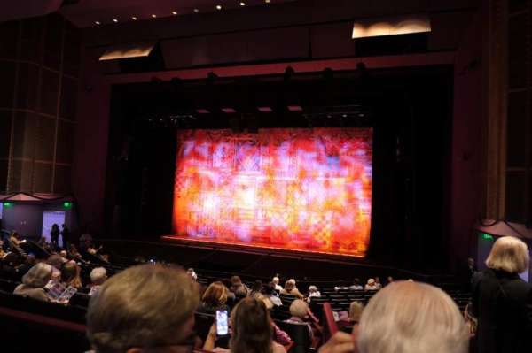 Van Wezel Performing Arts Hall, section: RIGHT MID, row: 14, seat: 14
