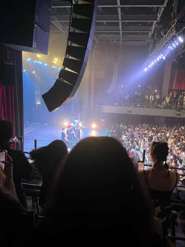Coca-Cola Roxy, section: 202, row: B, seat: 4