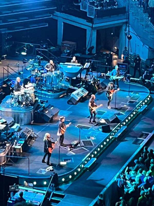 Climate Pledge Arena, section: 102, row: Bar, seat: 10