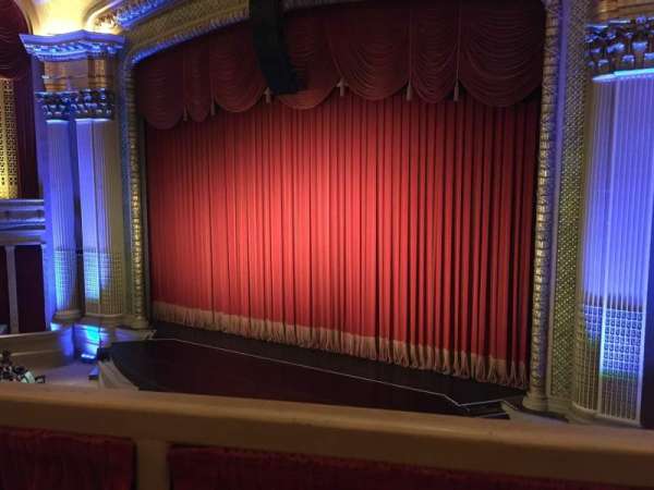 Hawaii Theatre, section: Loge Right Center, row: LA, seat: 118