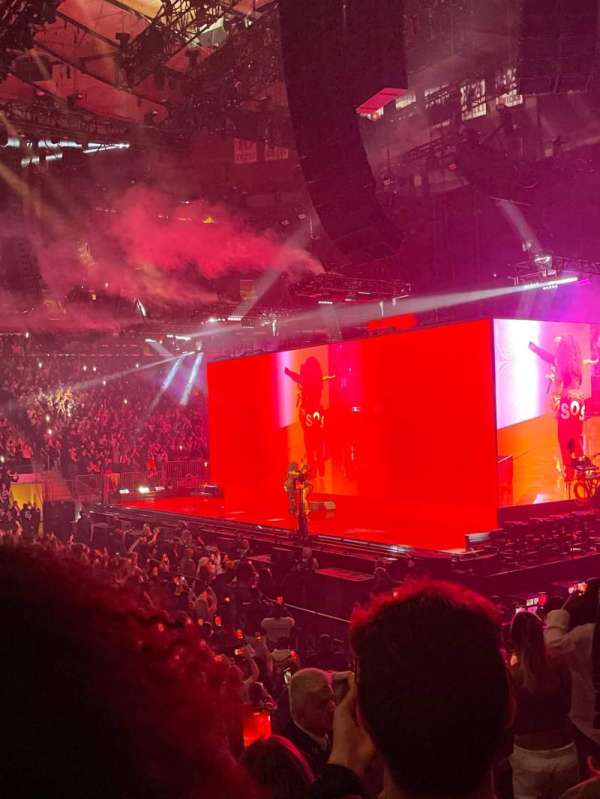 Madison Square Garden, section: 107, row: 7, seat: 17