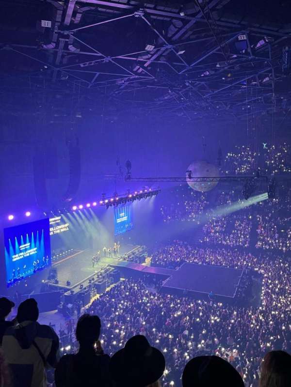 Accor Arena, section: Balcon O, row: 83, seat: 15-16