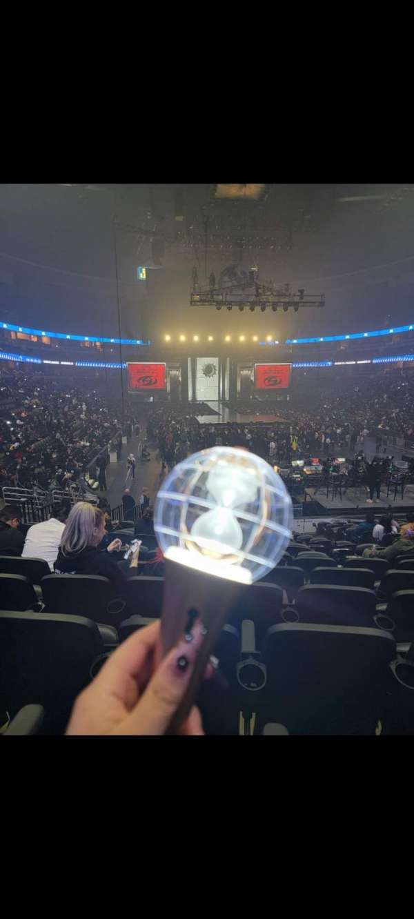 Honda Center, section: 202, row: R, seat: 7