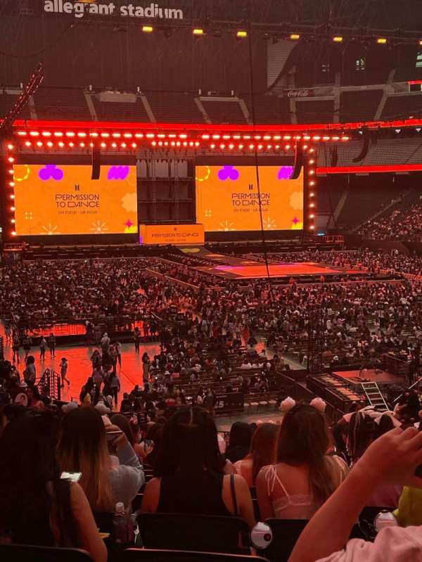 Allegiant Stadium, section: 104, row: 27, seat: 7