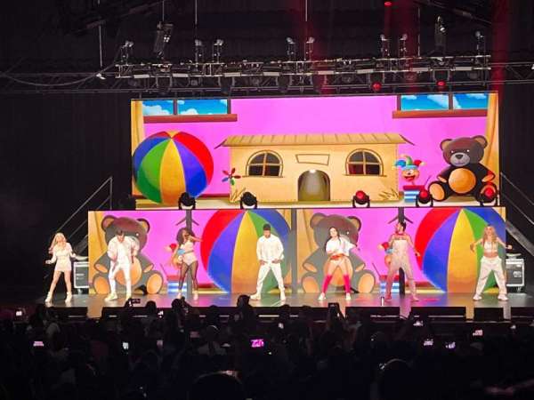 YouTube Theater, section: 103, row: L, seat: 22