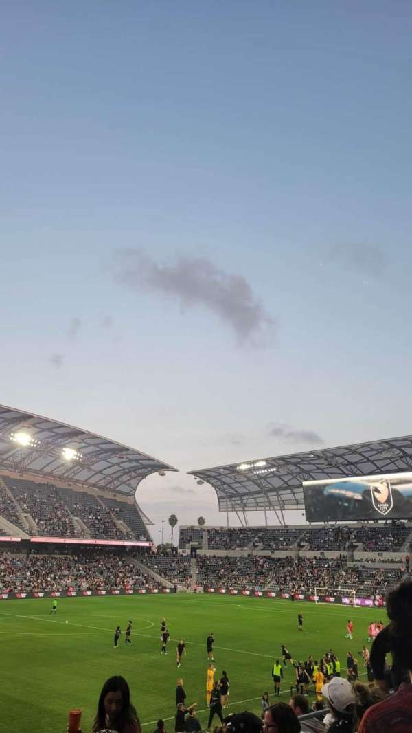 BMO Stadium, section: 134, row: P, seat: 10