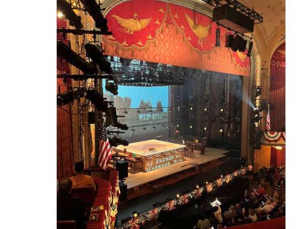 Bernard B. Jacobs Theatre, section: Mezzanine L, row: C, seat: 27