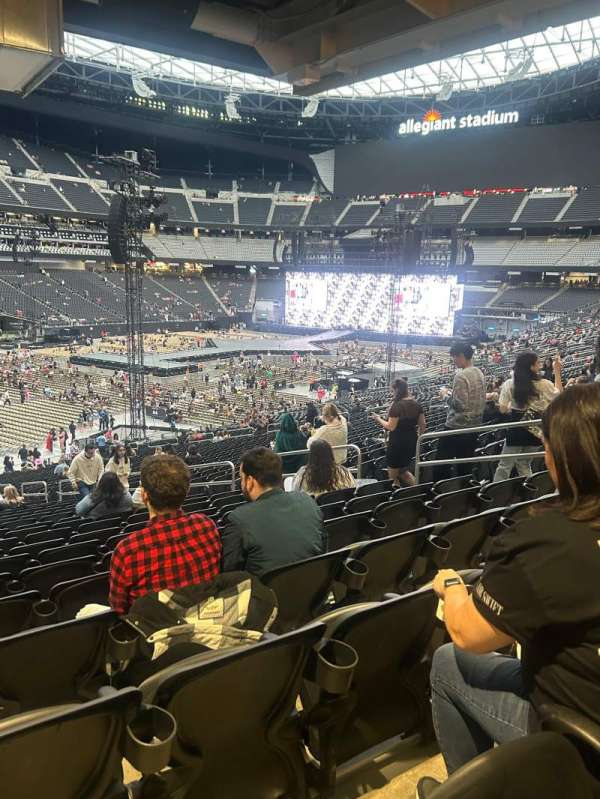 Allegiant Stadium, section: 140, row: 39, seat: 11