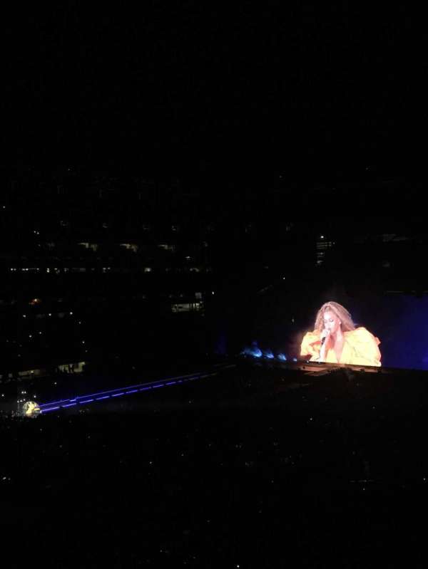 MetLife Stadium, section: 219, row: 4, seat: 11