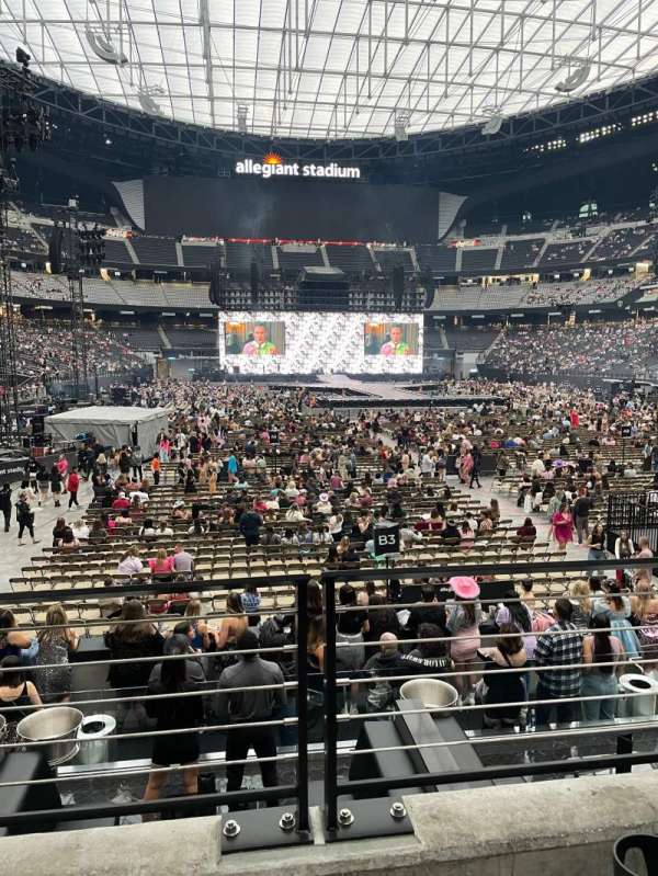 Allegiant Stadium, section: 102, row: 11, seat: 22