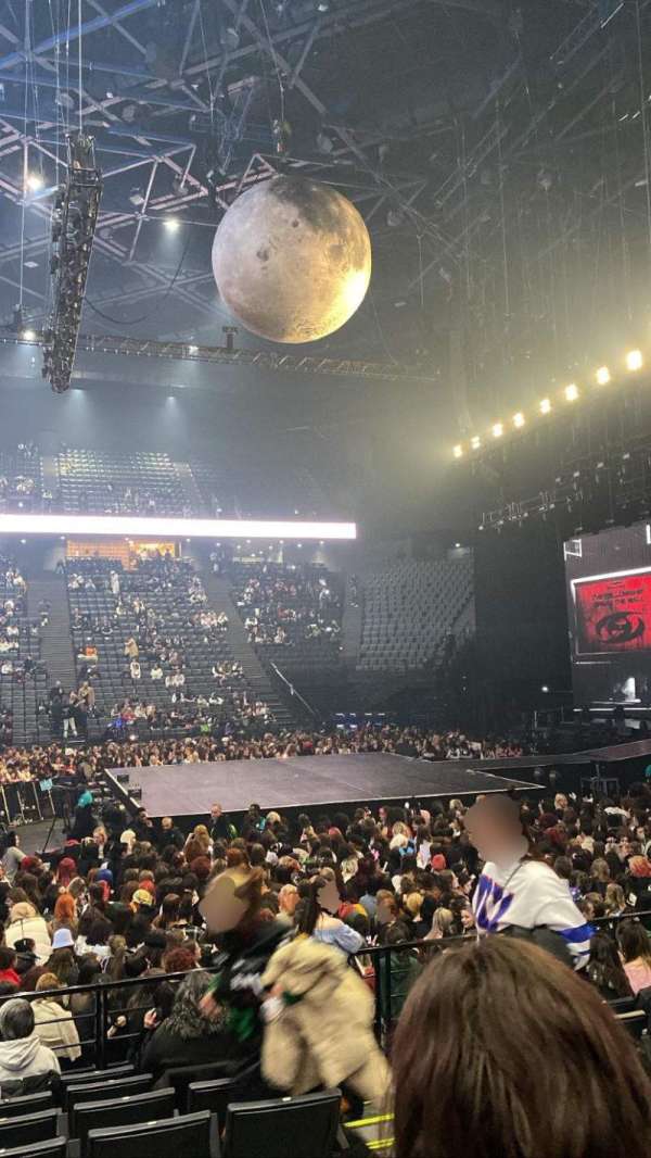 Accor Arena, section: Gradin F, row: 20, seat: 21