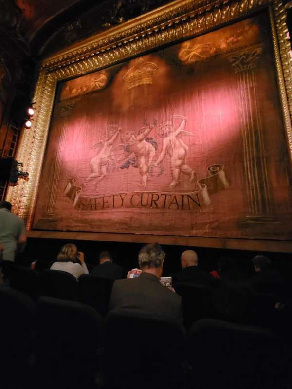 Theatre Royal Haymarket, section: Stalls, row: E, seat: 4