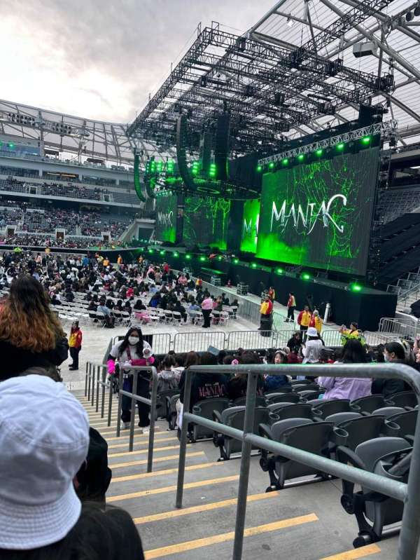 BMO Stadium, section: 110, row: N, seat: 1