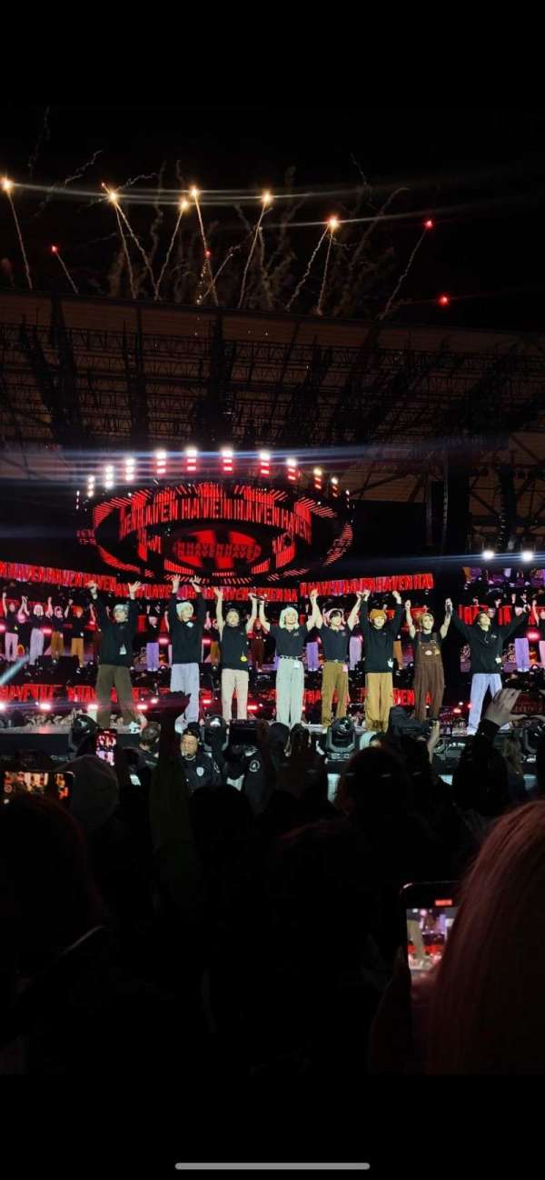 BMO Stadium, section: Floor B3, row: 5, seat: 8