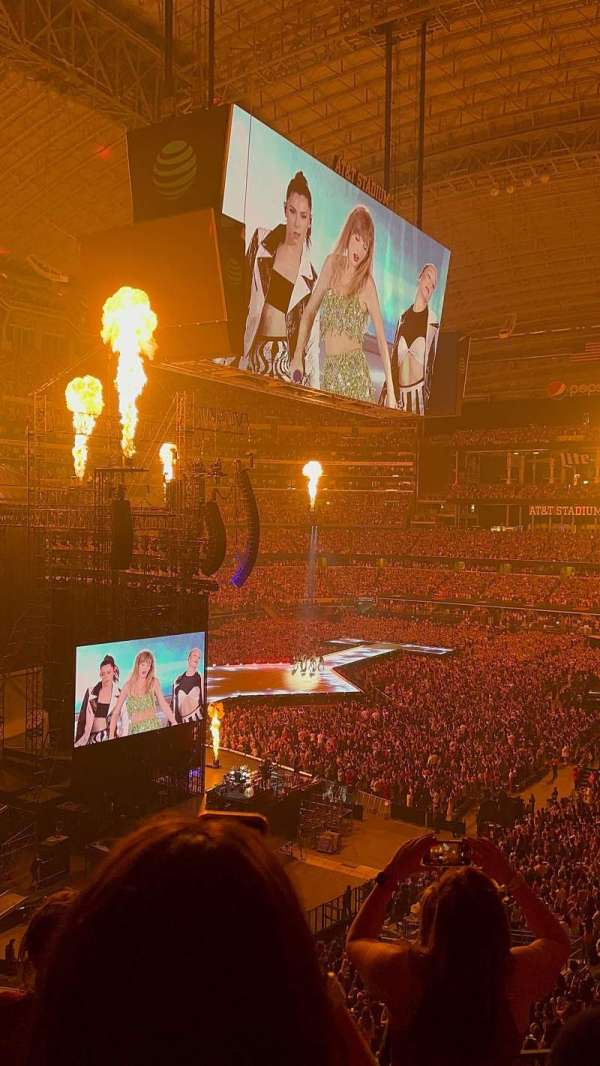 AT&T Stadium, section: 343, row: 4, seat: 27
