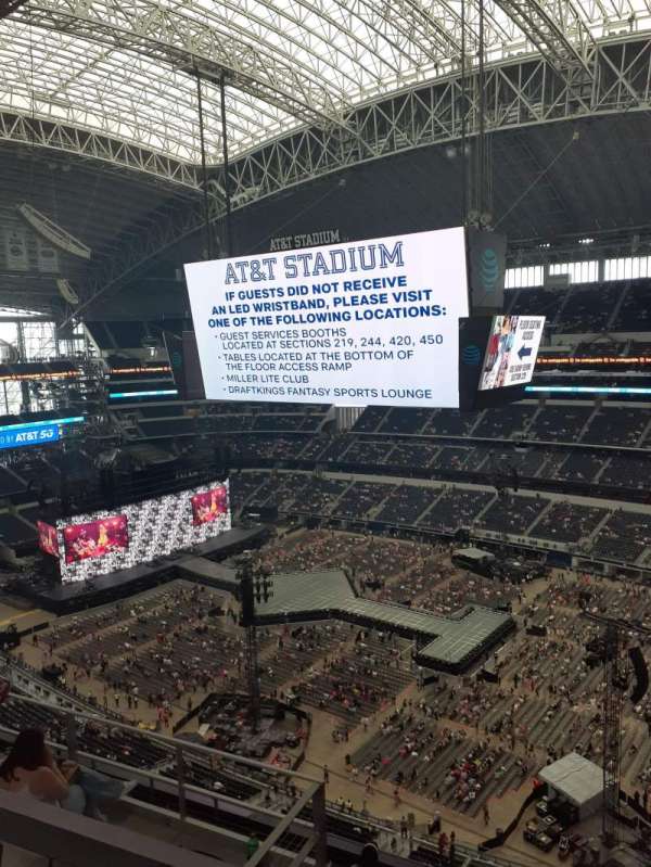 AT&T Stadium, section: 438, row: 9, seat: 7