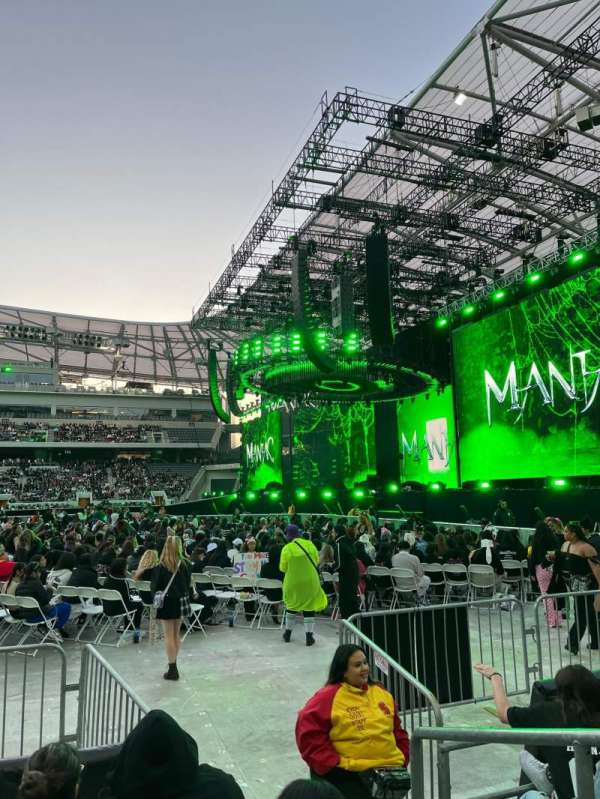 BMO Stadium, section: 110, row: D, seat: 2