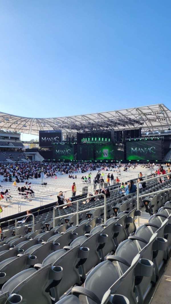 BMO Stadium, section: 116, row: M, seat: 9