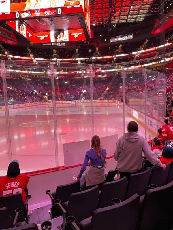 Little Caesars Arena, section: 101, row: 5, seat: 8