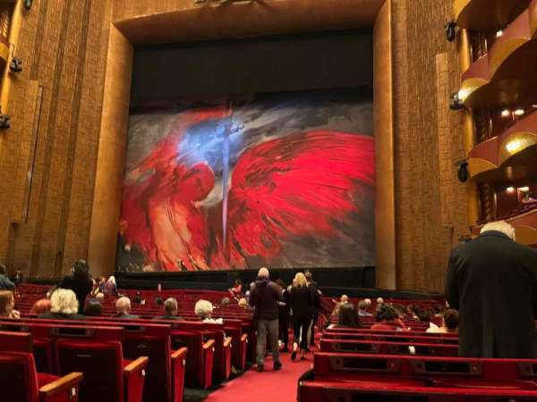 Metropolitan Opera House - Lincoln Center, section: Orchestra R, row: U, seat: 2